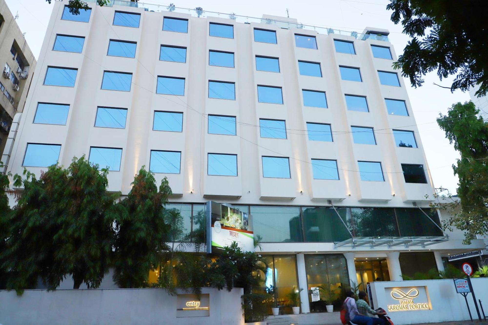 Marasa Sarovar Portico -Rajkot Buitenkant foto